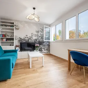 Appartamento Paris: 2p Refait à Neuf Et Idéalement Desservi