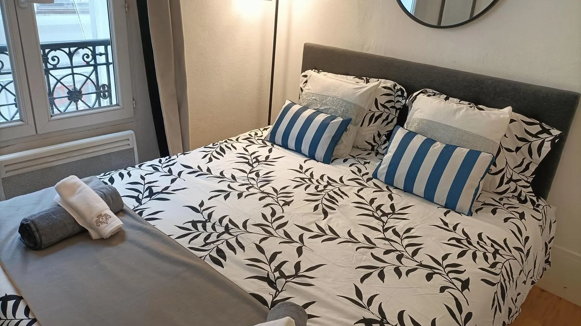 Cosy Appartment Arc De Triomphe Champs Elysees Parigi Francia
