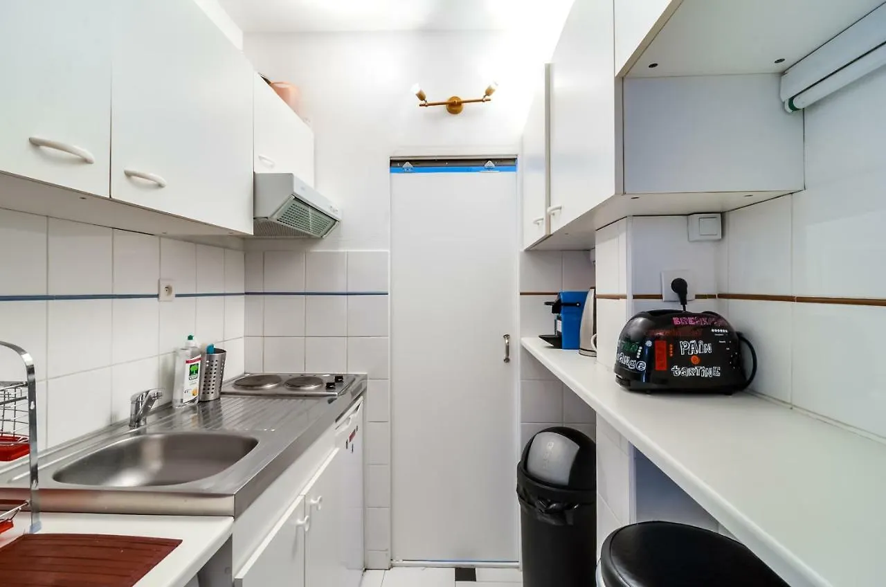 Apartment Cosy Appartment Arc De Triomphe Champs Elysees Paris France